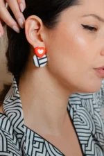 RED HEART EARRINGS - Image 2