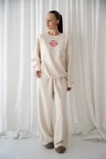 Sweet Lips Vanilla Oversized Sweatshirt - Image 3
