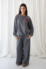 Red Rose Grey Oversized Sweatshirt - Image 3